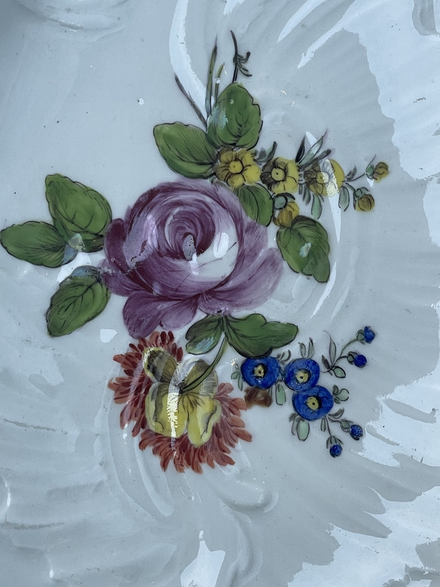 Shell-shaped Tray In Vienna Porcelain, Plastic Period 1749–1782, 18th Century-photo-1
