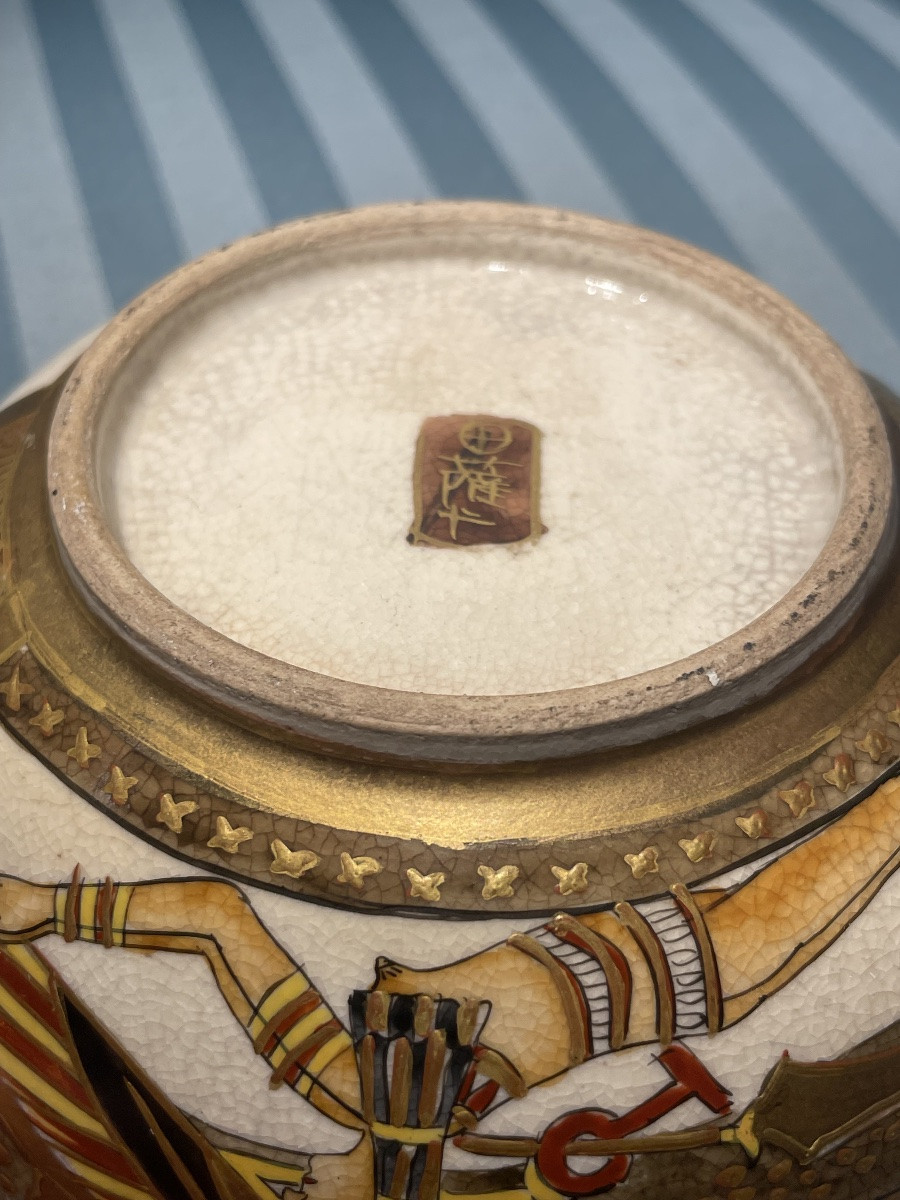 Japanese Satsuma Ceramic Bowl With Egyptian-style Decoration, Meiji–taishō Period (circa 1900)-photo-2