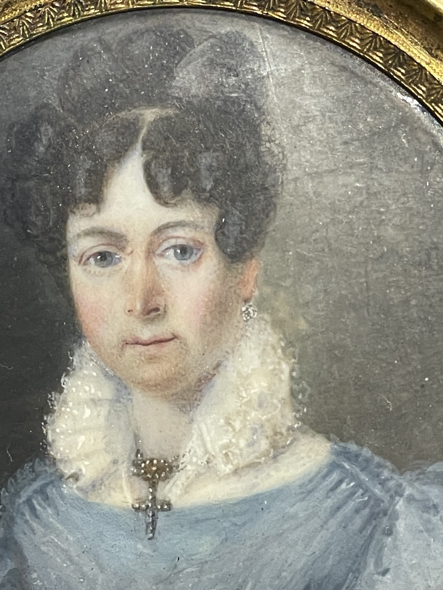 Portrait Miniature Of A Lady In Blue Dress With Tulle Ruffled Collar, Restoration C.1820 -photo-4
