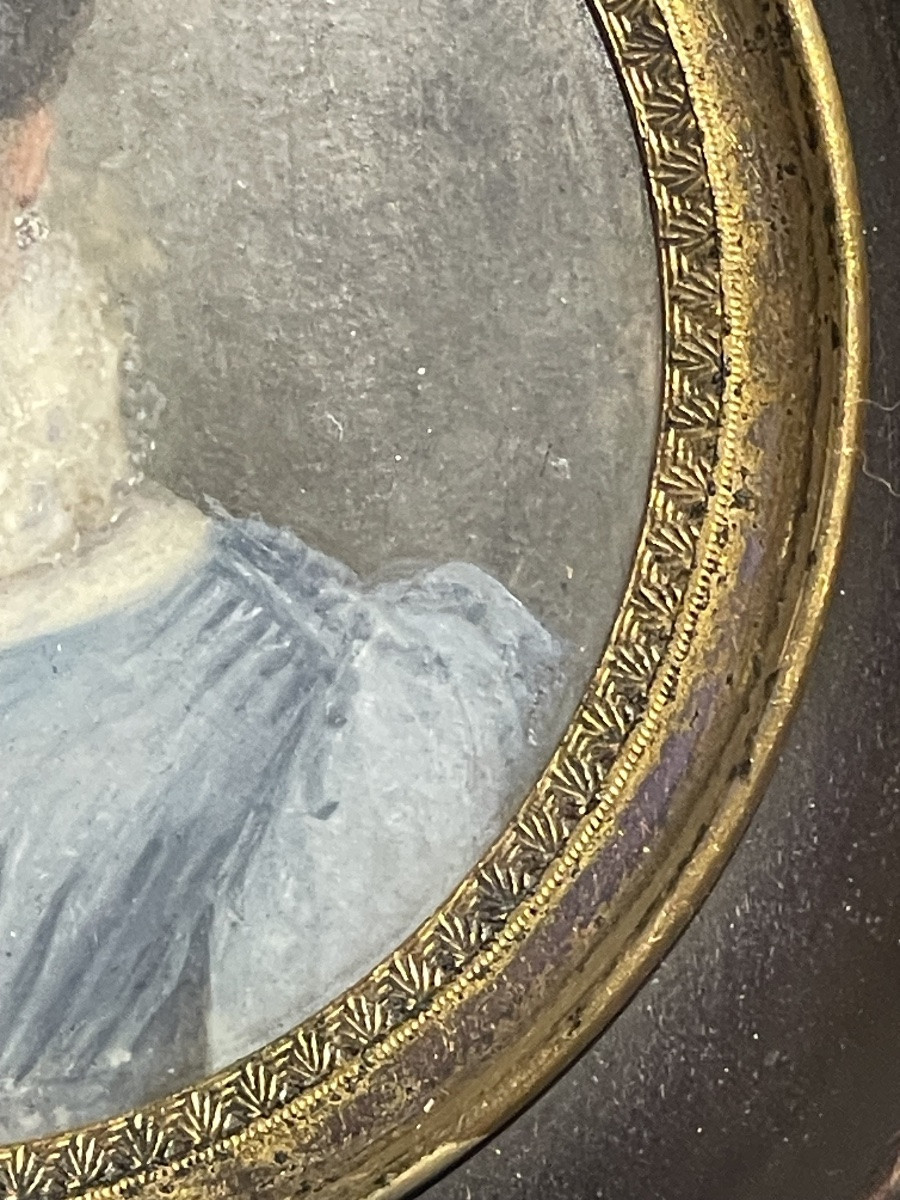 Portrait Miniature Of A Lady In Blue Dress With Tulle Ruffled Collar, Restoration C.1820 -photo-3