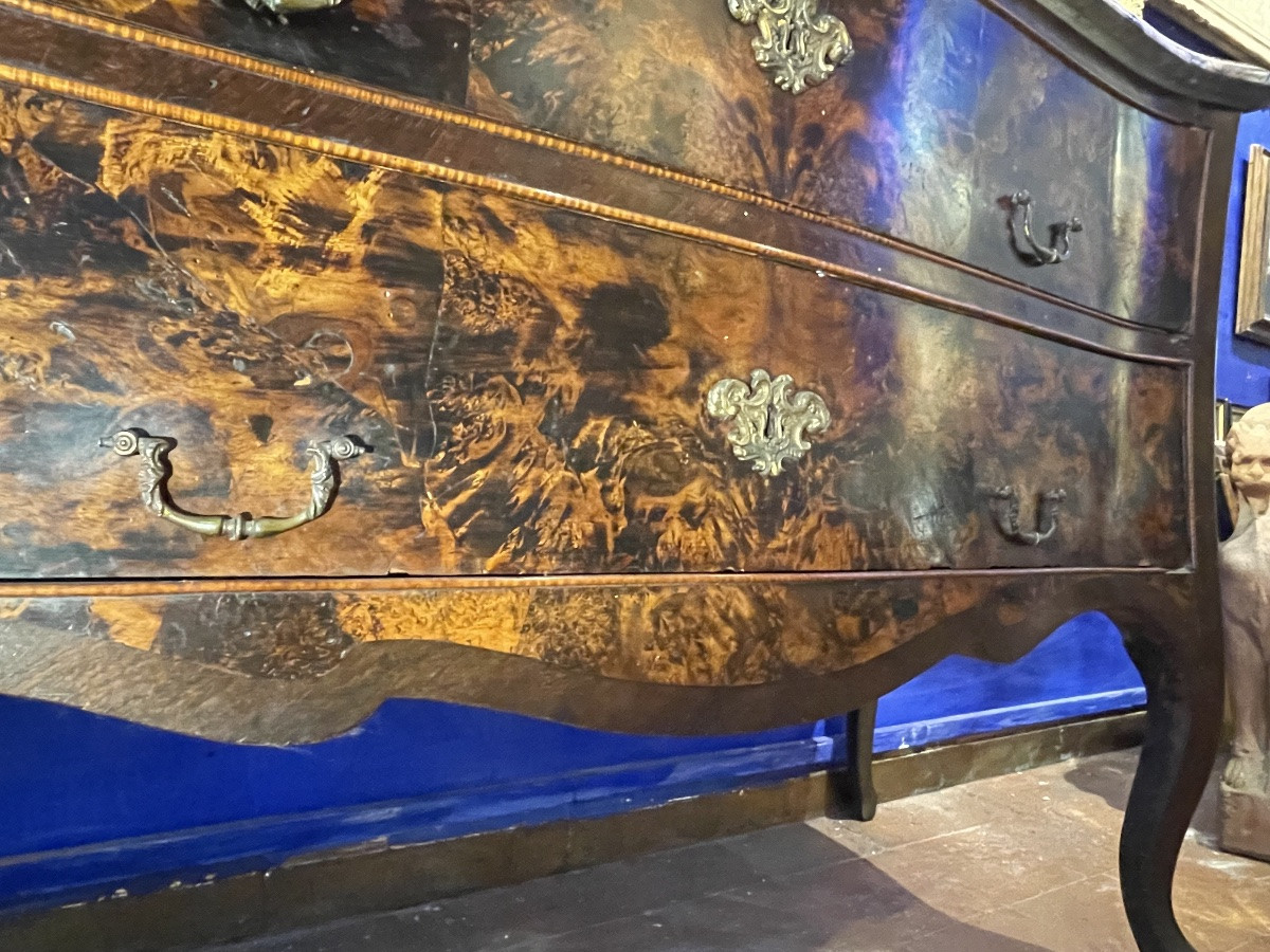 Tuscan Balestra-form Chest Of Drawers In Walnut Burl With Antique African Marble, Ca. 1740-photo-4