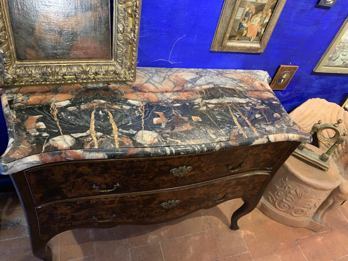 Tuscan Balestra-form Chest Of Drawers In Walnut Burl With Antique African Marble, Ca. 1740-photo-1