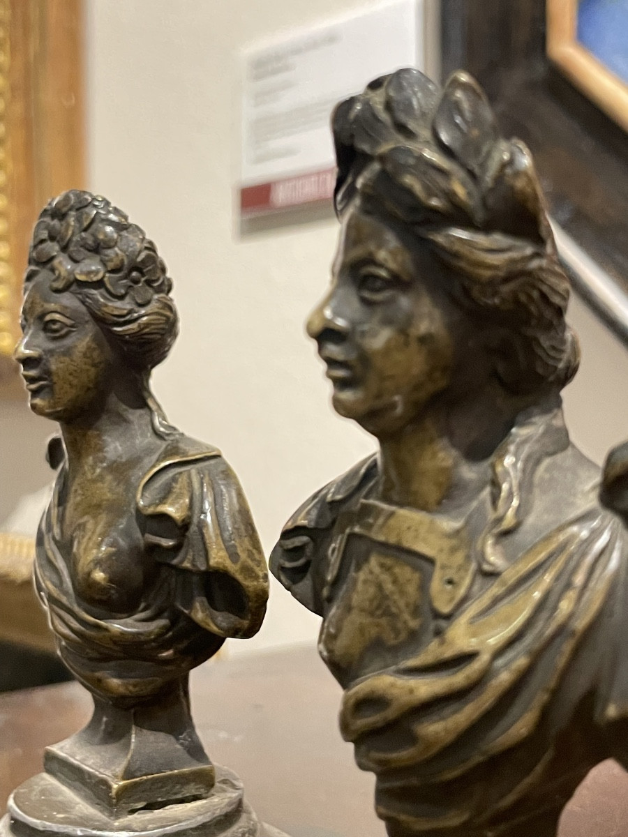 Paire de bustes en bronze, anciennes poignées de meuble, XVIIIe / XIXe siècle  -photo-8