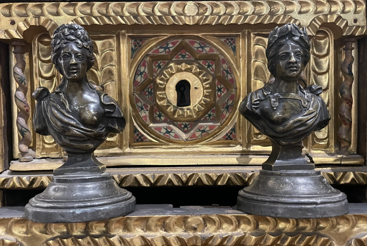 Paire de bustes en bronze, anciennes poignées de meuble, XVIIIe / XIXe siècle  