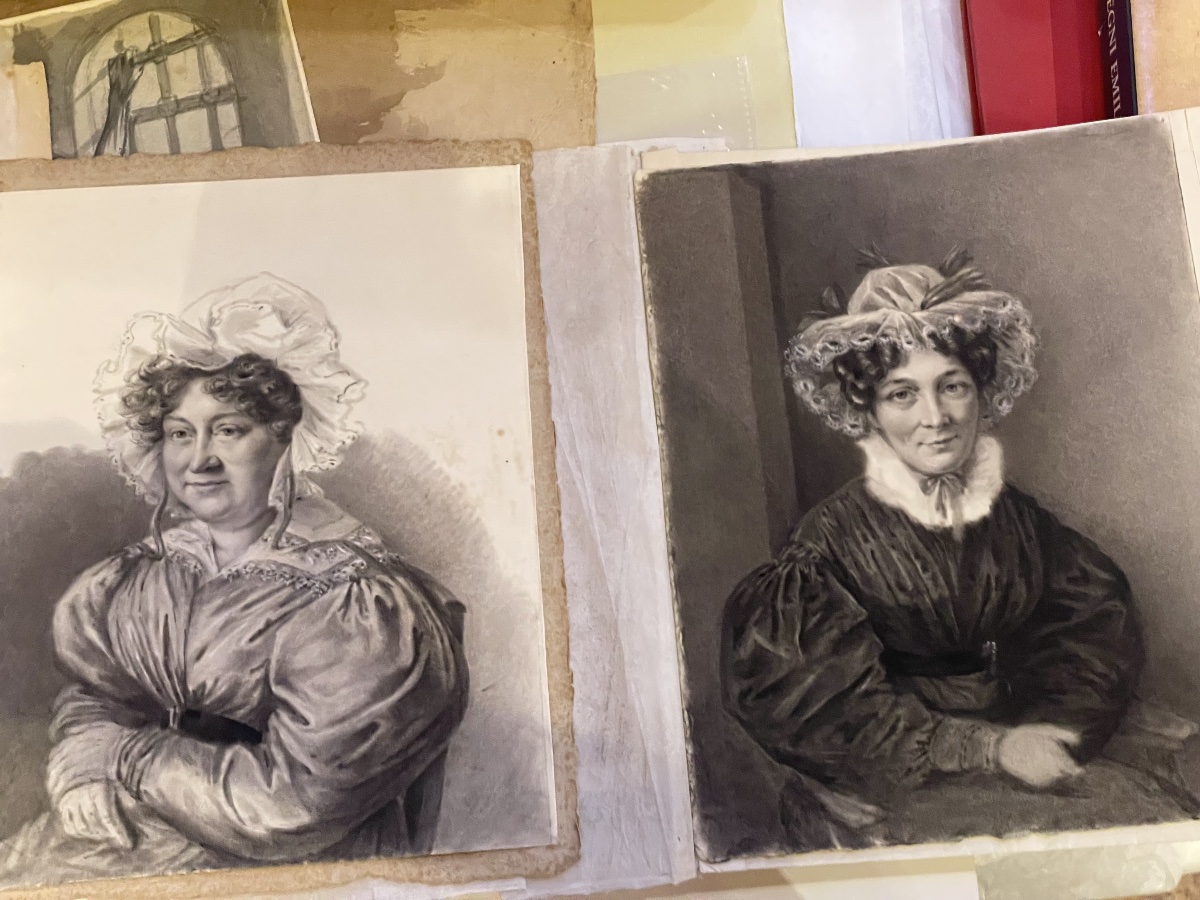 Charcoal Portrait Of A Lady In A Dress With Puffed Sleeves And A Lace Bonnet, Ca. 1830  -photo-5
