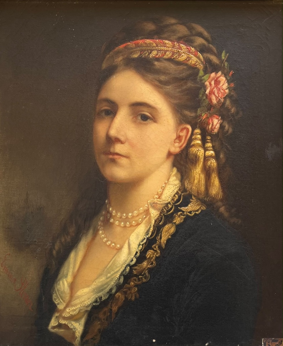 Portrait de jeune femme en costume balkanique d’influence ottomane, signé Emma Sterrer, ca 1880-photo-1