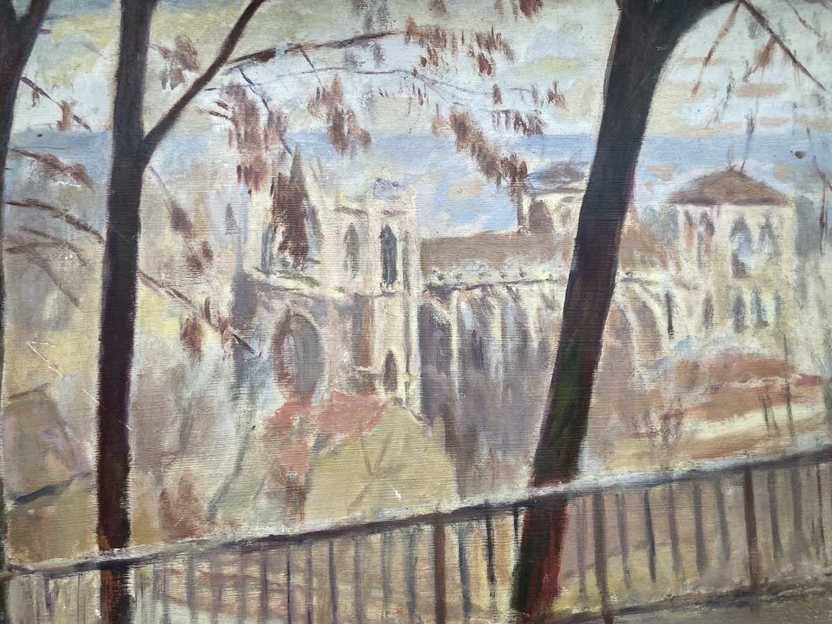 Cathédrale gothique vue depuis une colline boisée, signée Vanier, vers 1940  