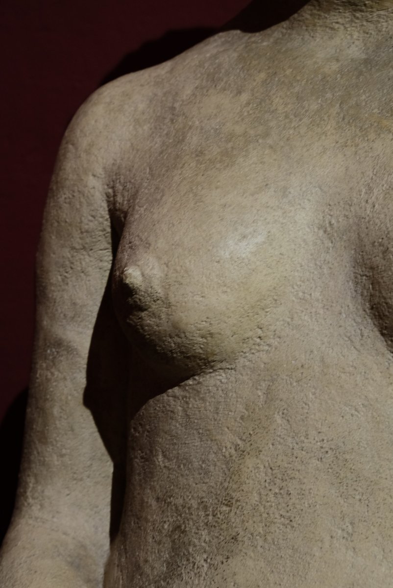 Giorgio Rossi (1892–1963) Femme aux mains croisées, vers 1930 Terre cuite-photo-1