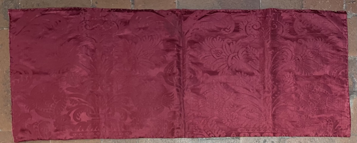 Silk Damask With Vases, Pomegranates And Carnations, Italy, 17th Century  -photo-2