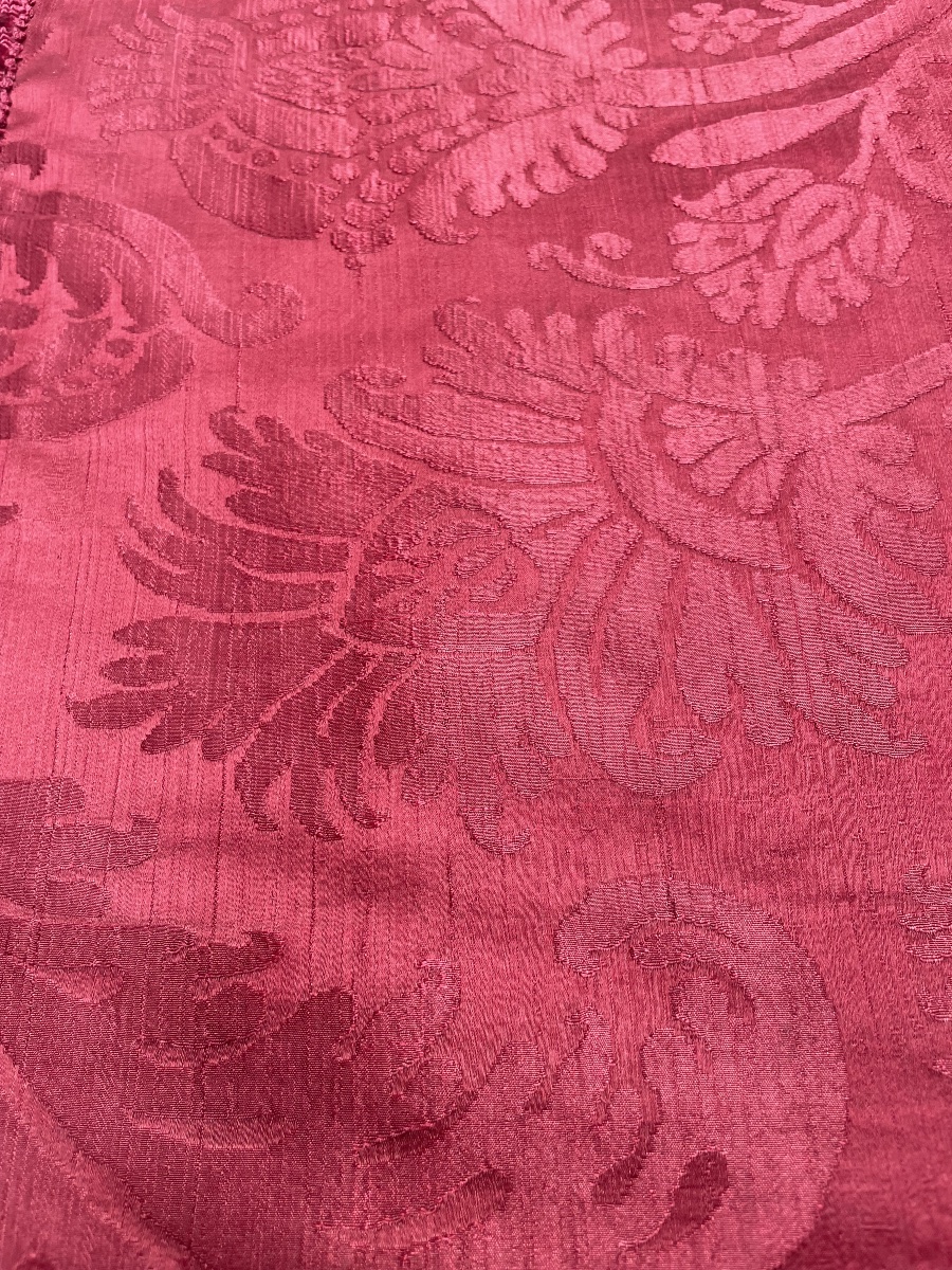 Silk Damask With Vases, Pomegranates, And Carnations, Italy, 17th Century, 148 × 63 Cm  -photo-2
