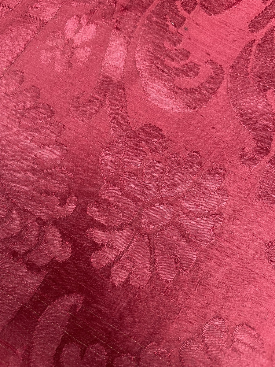 Silk Damask With Vases, Pomegranates, And Carnations, Italy, 17th Century, 148 × 63 Cm  -photo-4