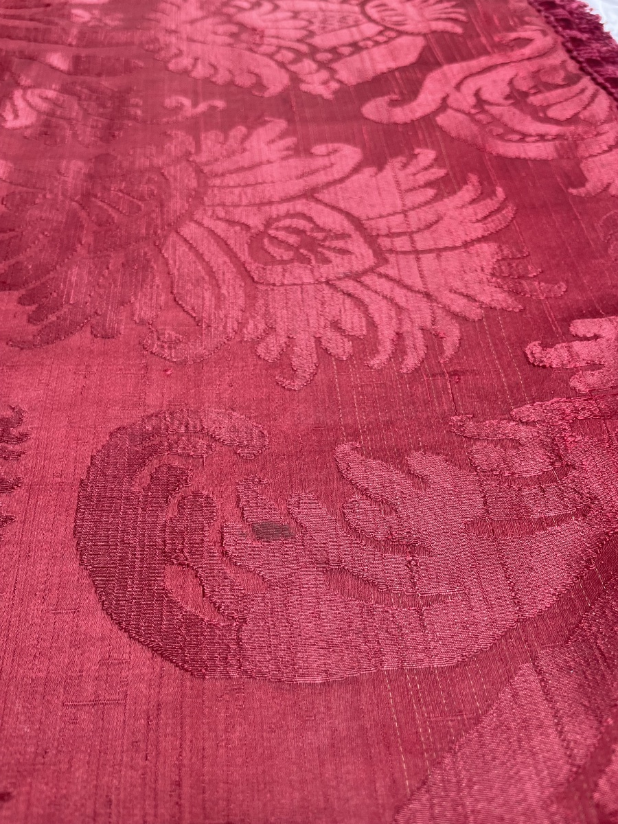 Silk Damask With Vases, Pomegranates, And Carnations, Italy, 17th Century, 148 × 63 Cm  -photo-6