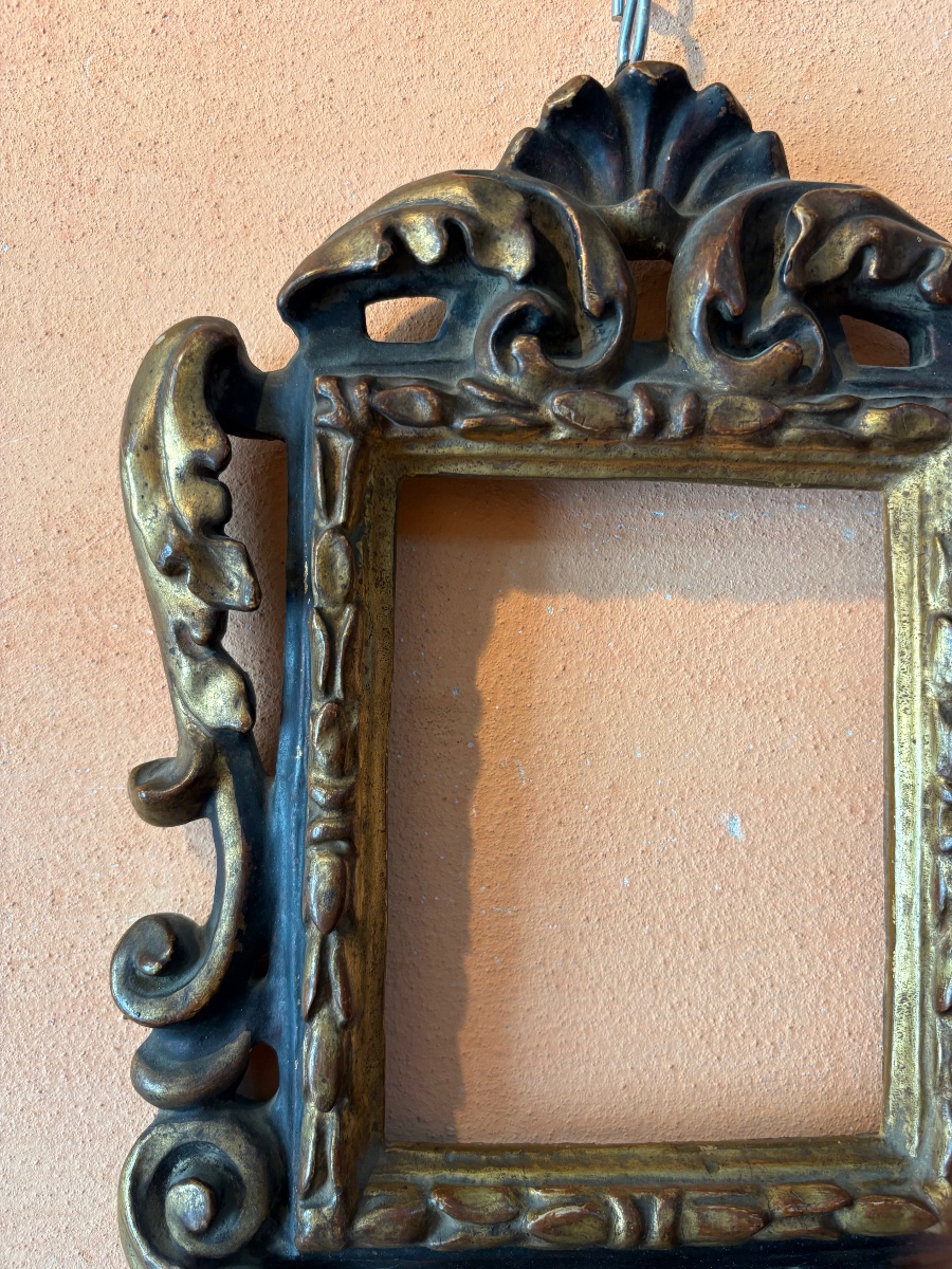 Black And Gold Carved Frame. Emilia, 18th Century. Excellent Condition -photo-1