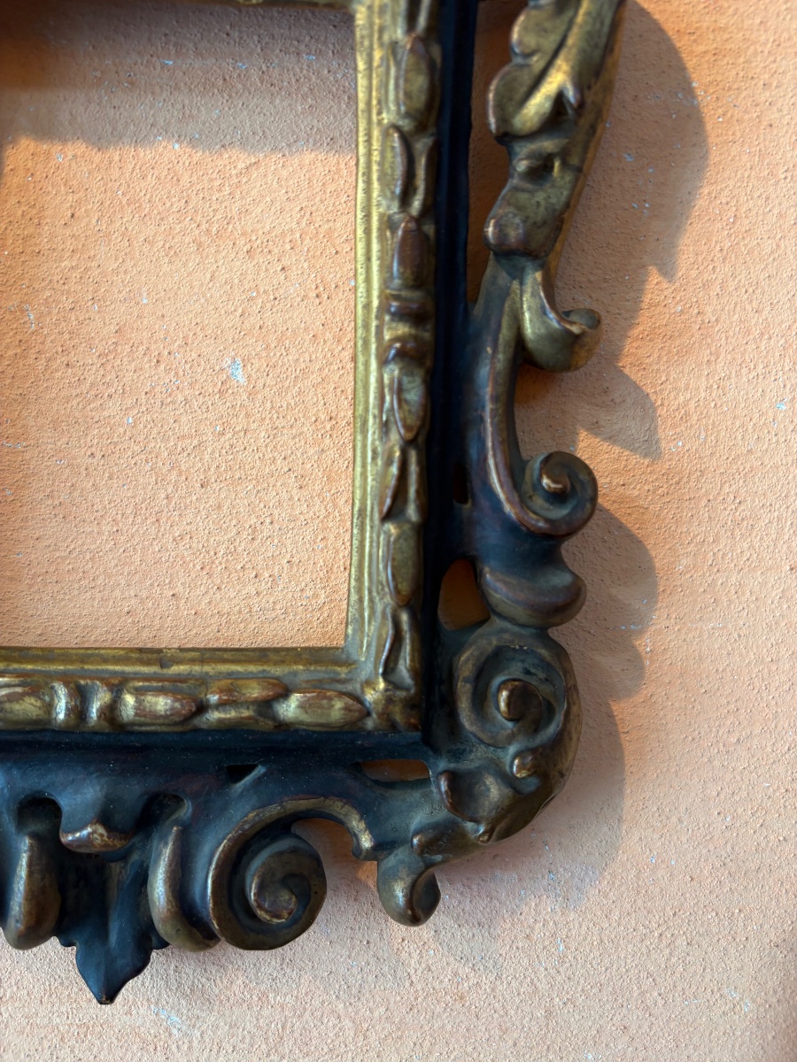 Black And Gold Carved Frame. Emilia, 18th Century. Excellent Condition -photo-2