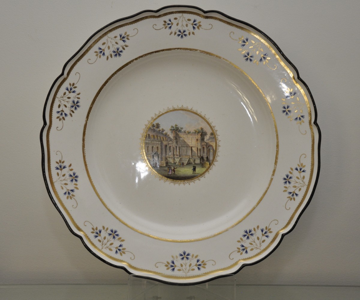 Gran plat de Naples, Real Fabbrica Ferdinandea, du « Service Fiordalisi », 1792-95