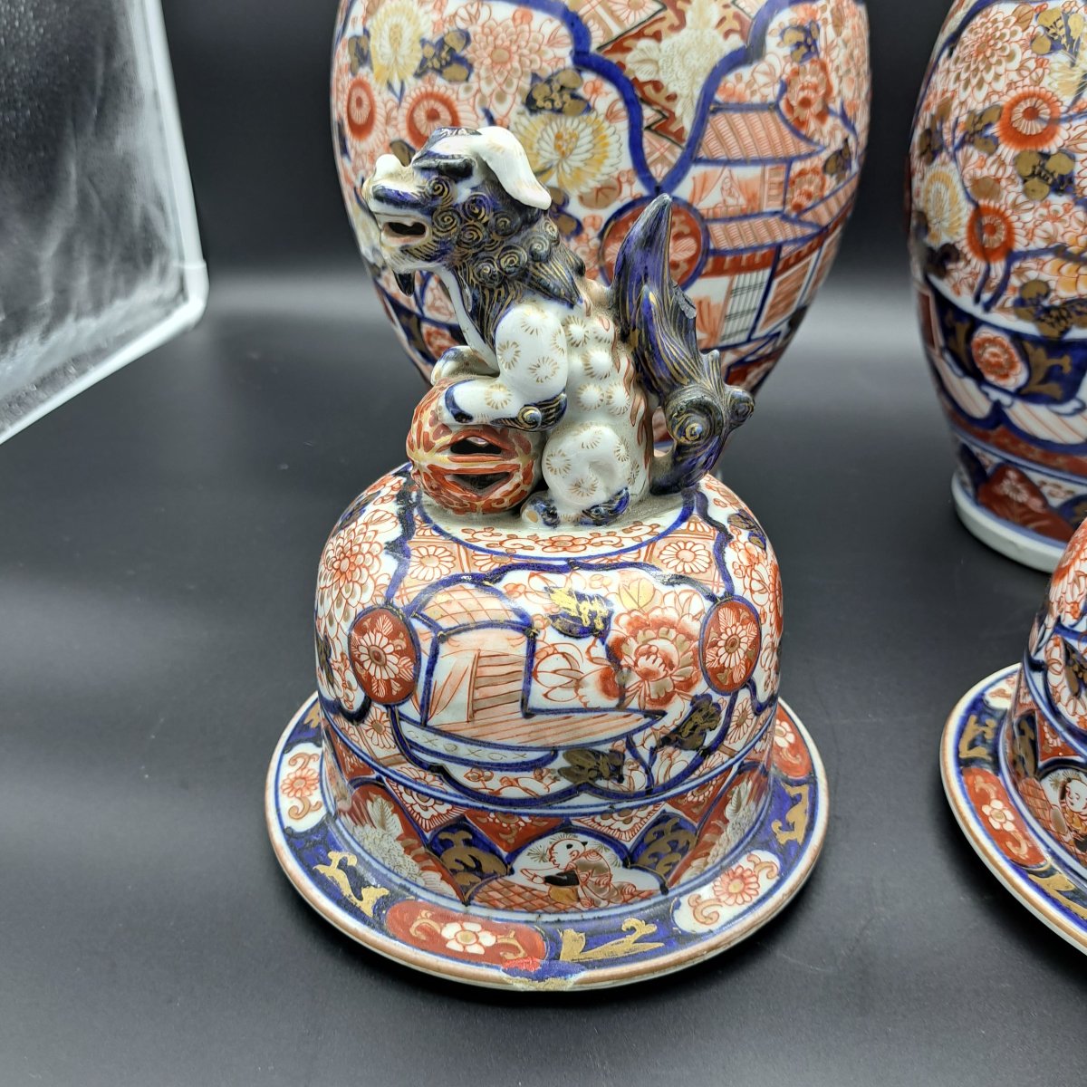 Pair Of Imari Vases With Lid From The Second Half Of The 19th Century-photo-4