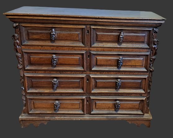 Late 17th Century Walnut Bambocci Chest Of Drawers-photo-2