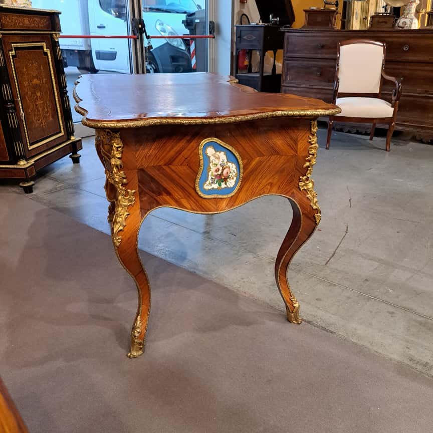 Louis XV Desk From The First Half Of The 19th Century-photo-5