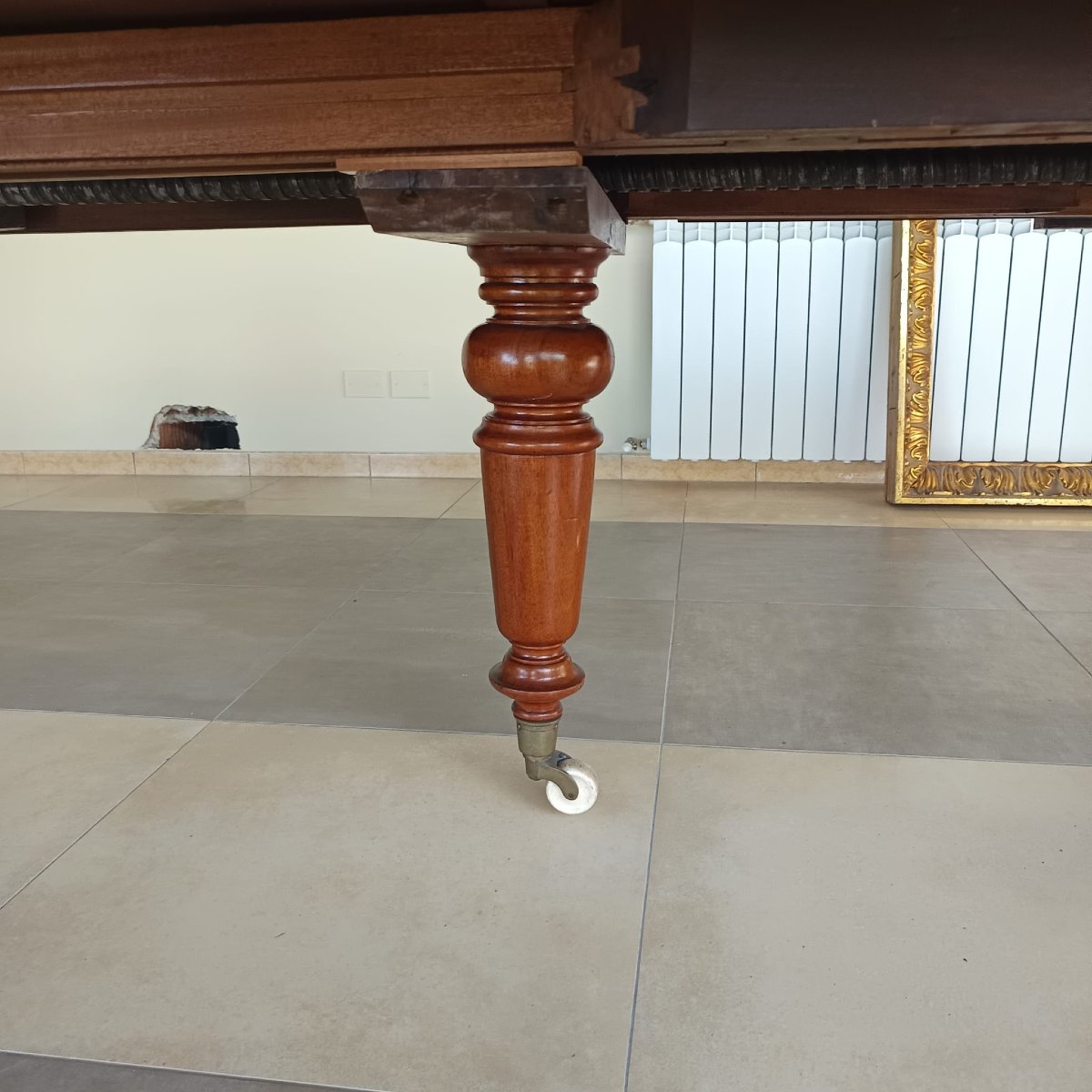 Table extensible anglaise en acajou, seconde moitié du XIXe siècle.-photo-8