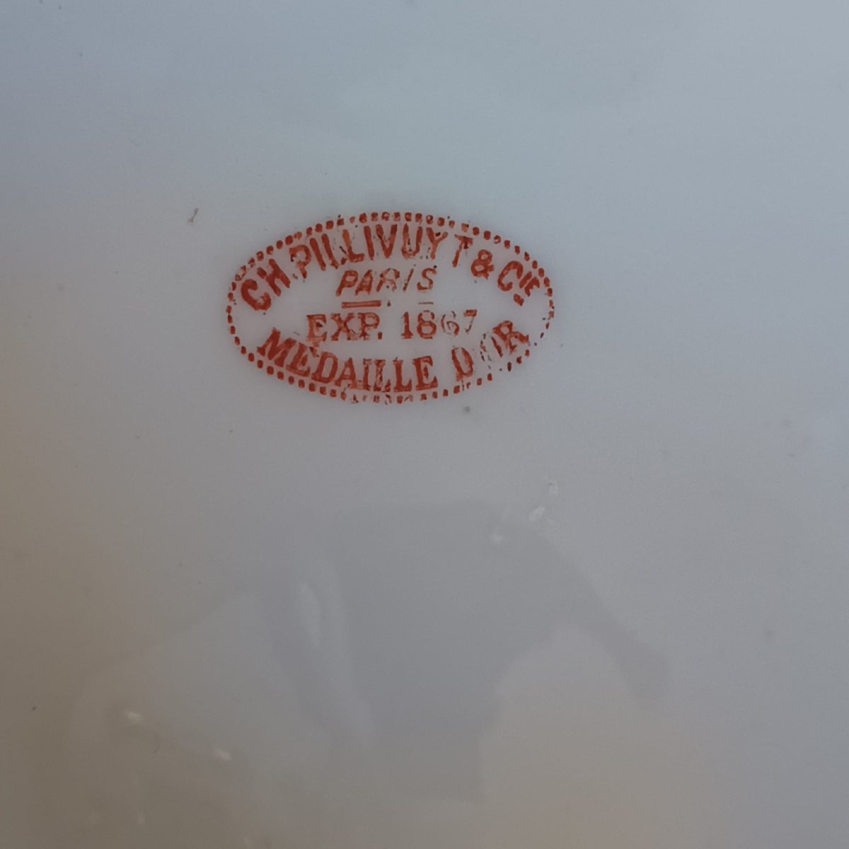 PAIRE DE CENTRES DE TABLE EN PORCELAINE FRANÇAISE DE LA SECONDE MOITIÉ DU XIXE SIÈCLE, 1867-photo-6