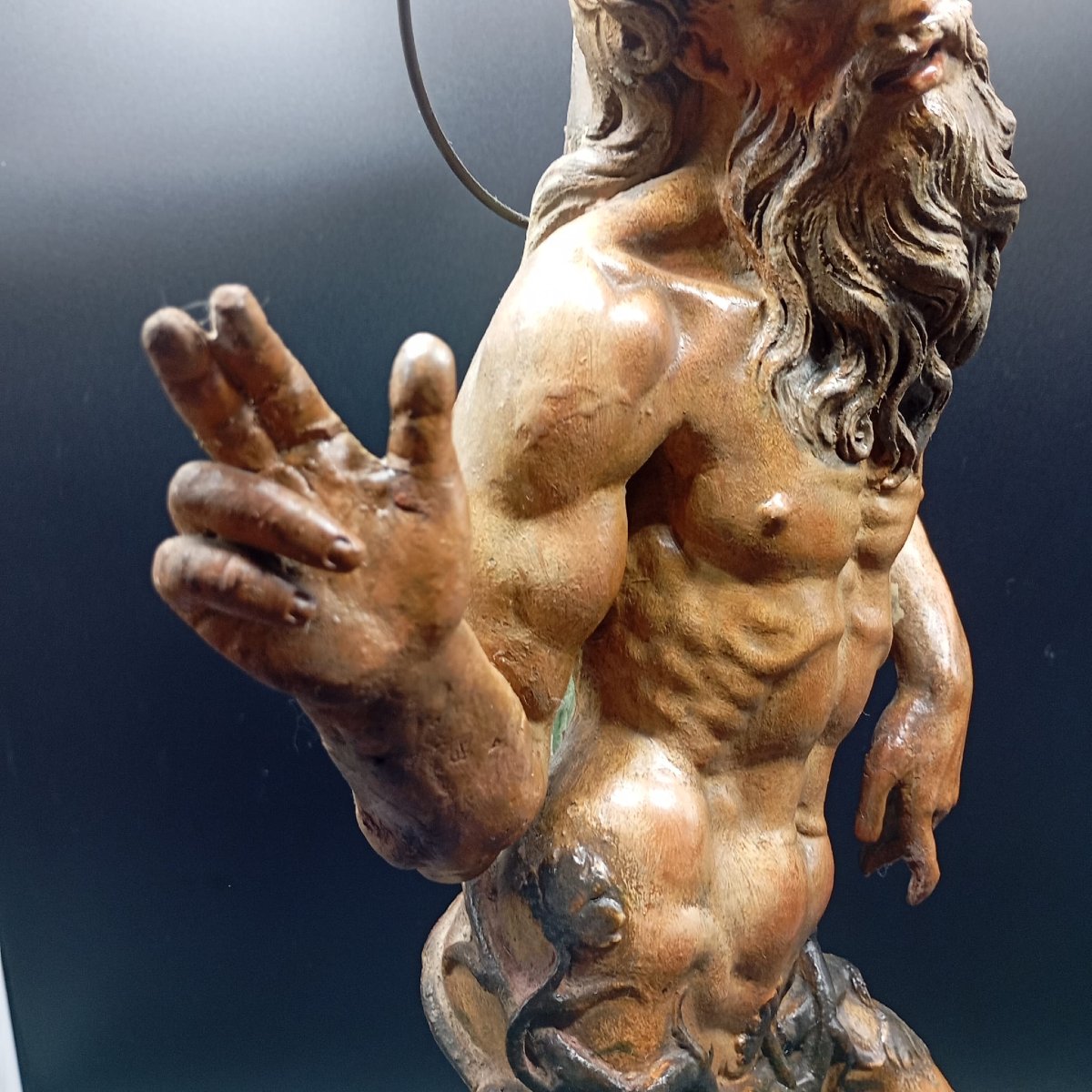 GRANDE SCULPTURE EN TERRE CUITE POLYCHROMÉE DE LA FIN DU XVIIe/DÉBUT DU XVIIIe SIÈCLE-photo-3