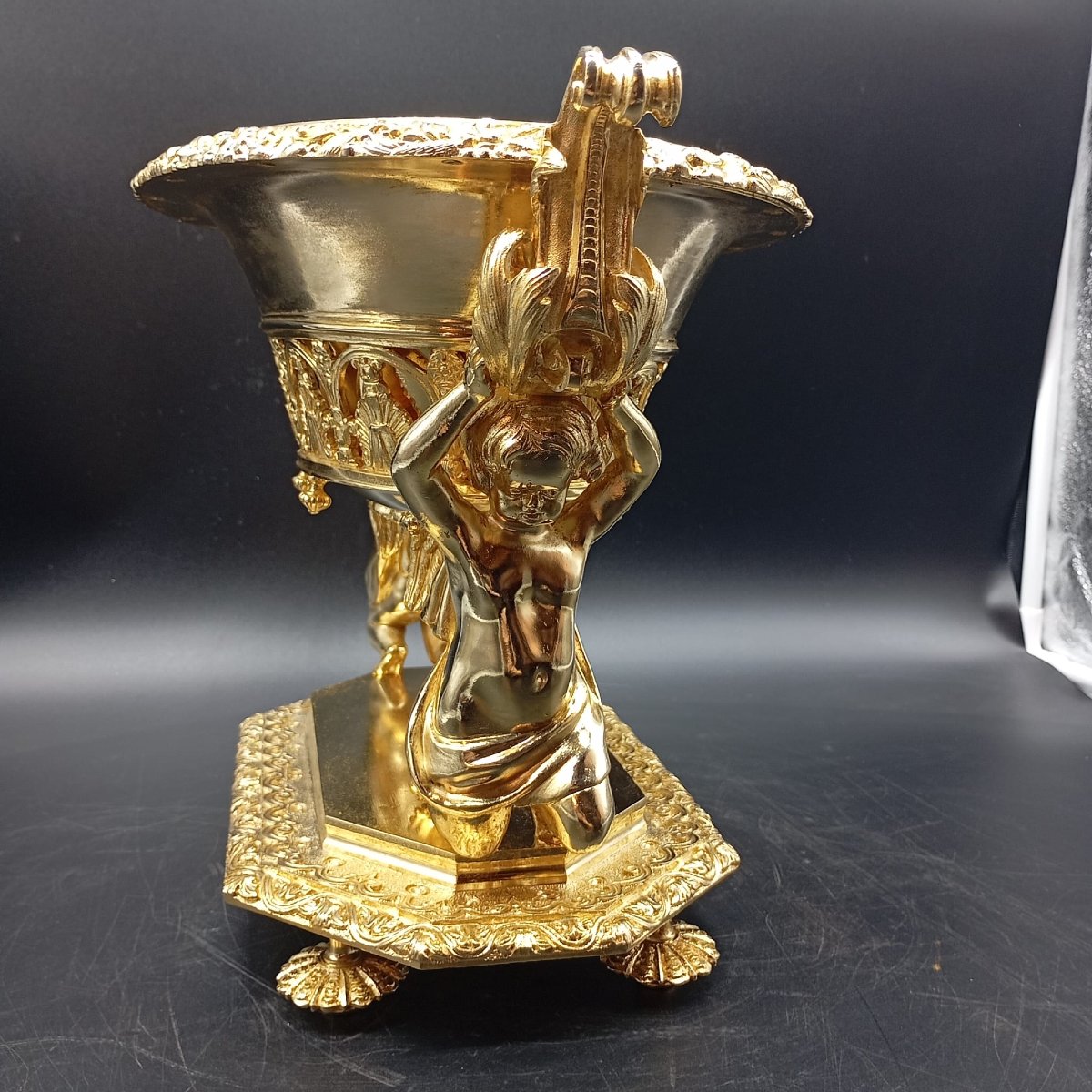 POT DE FLEURS EN BRONZE DORÉ DE L'ÉPOQUE DE CHARLES X-photo-4