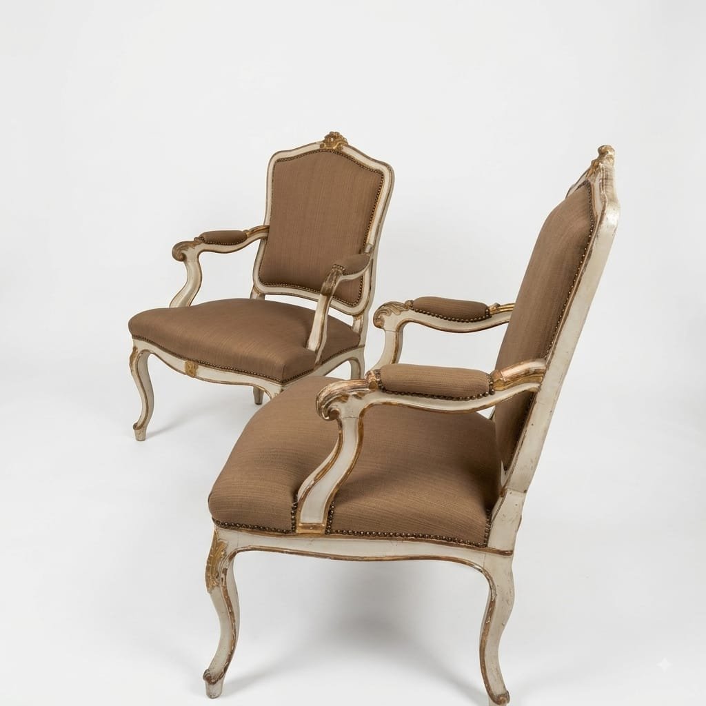 PAIRE DE FAUTEUILS LAQUÉS ET DORÉS DU MILIEU DU XIXE SIÈCLE-photo-4
