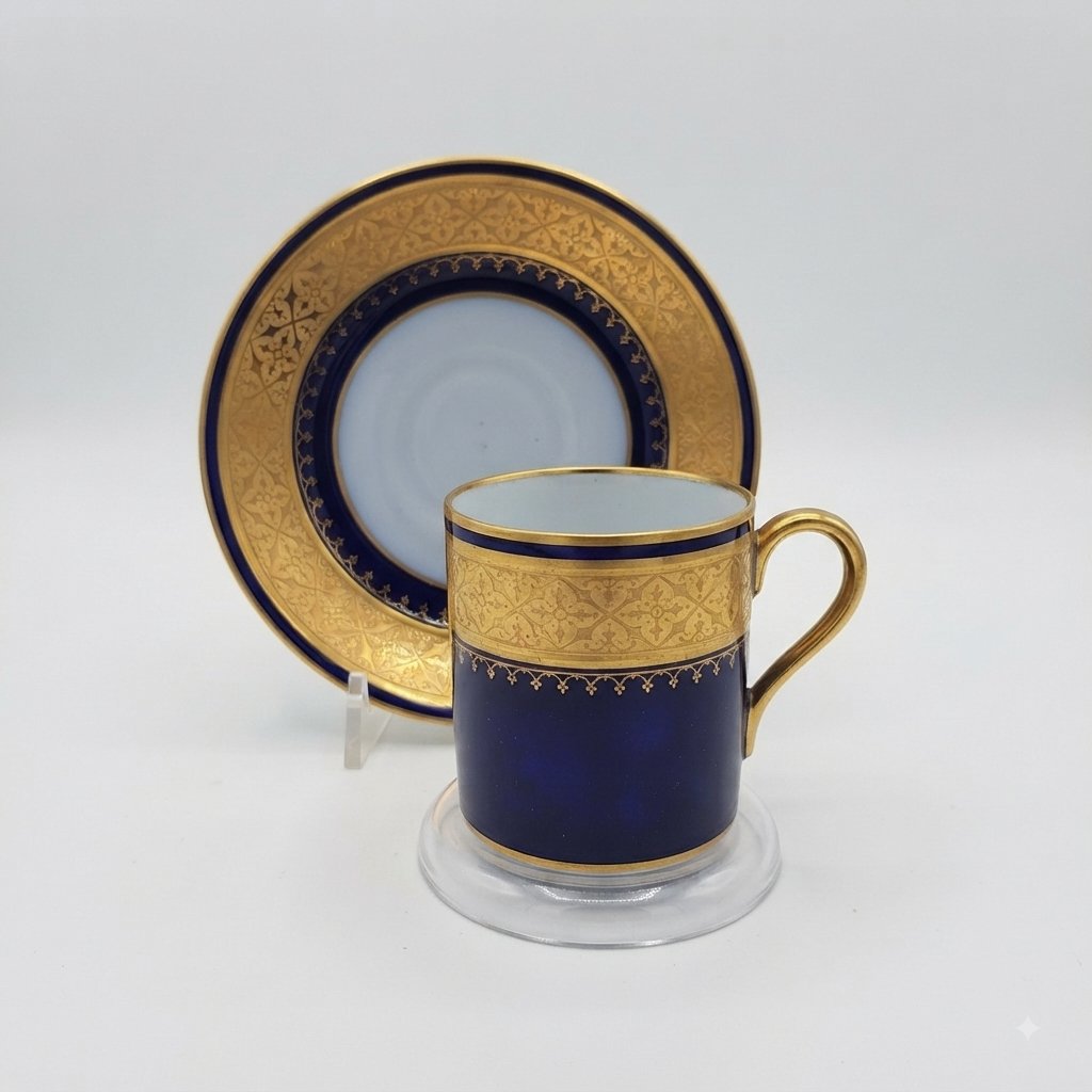 TASSE ET SOUS-TASSE DE LIMOGES, MILIEU DU XIXE SIÈCLE, SIGNÉES JEAN POUYAT-photo-2