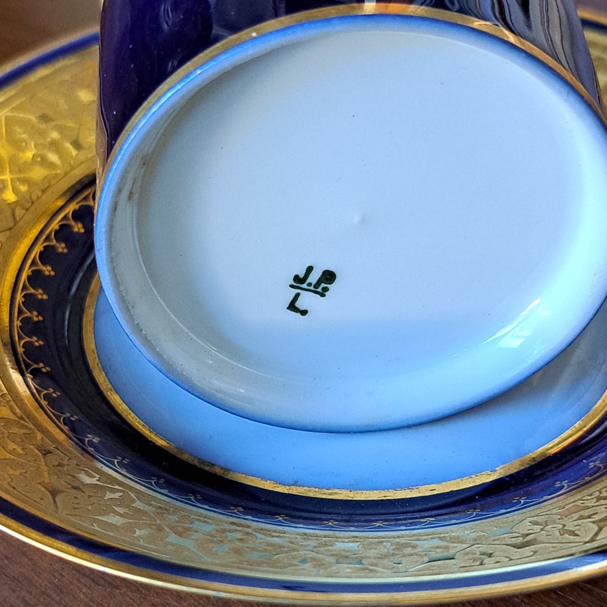 TASSE ET SOUS-TASSE DE LIMOGES, MILIEU DU XIXE SIÈCLE, SIGNÉES JEAN POUYAT-photo-5