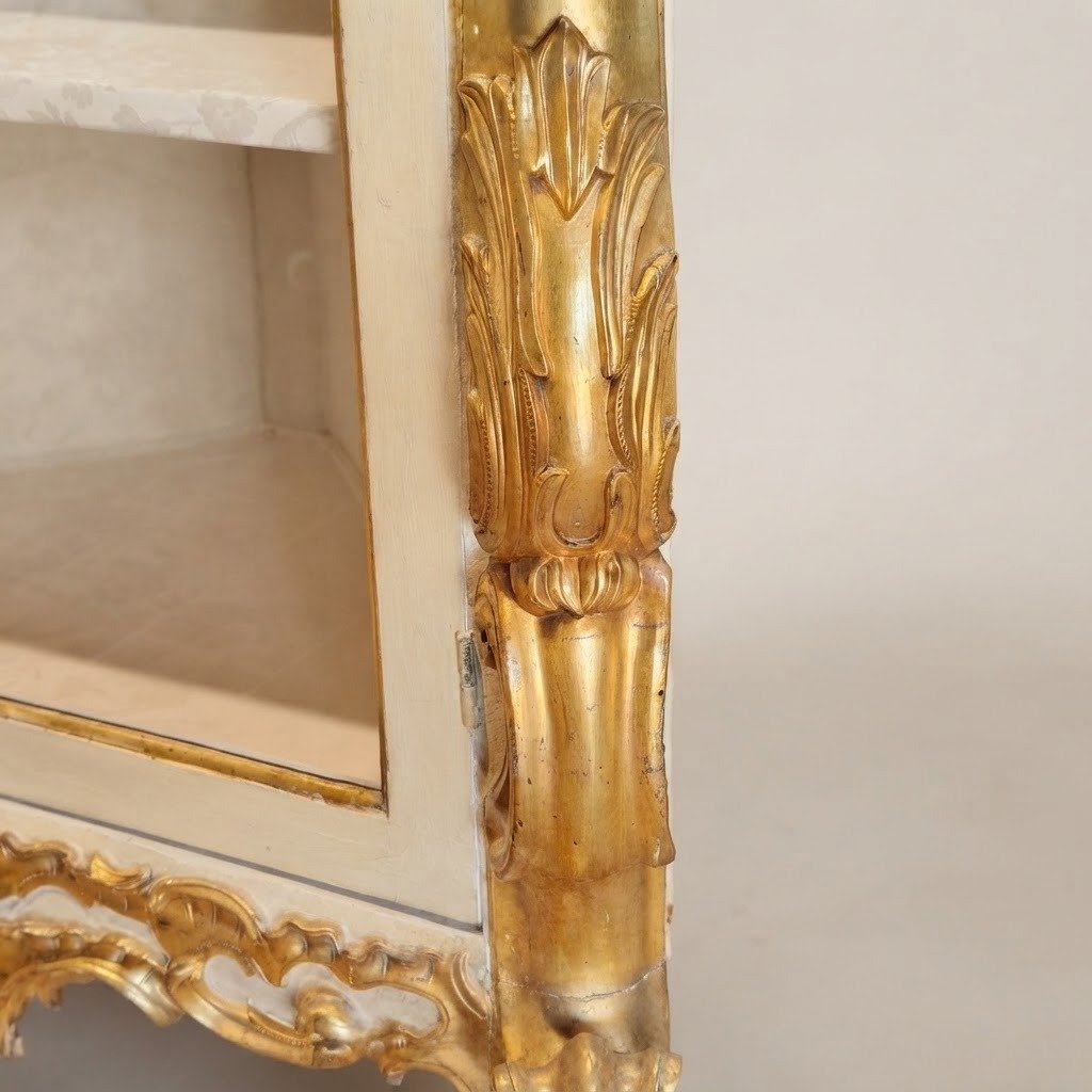 Lacquered And Gilded Corner Cabinet From The Louis XV Period, Mid-18th Century-photo-3