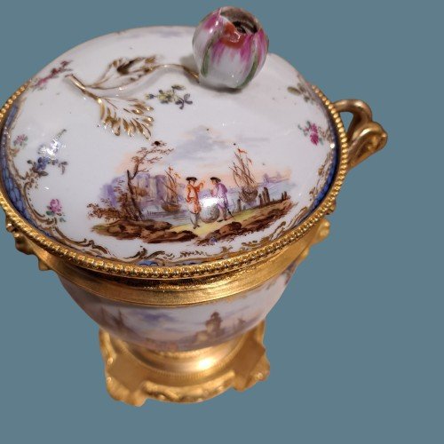 PAIRE DE BRÛLE-PARFUMS DE LA SECONDE MOITIÉ DU XIXE SIÈCLE – STYLE MEISSEN (AUGUST REX) – HELEN-photo-4