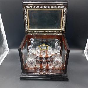 19th Century Ebonized Wood And Crystal Liqueur Cavé