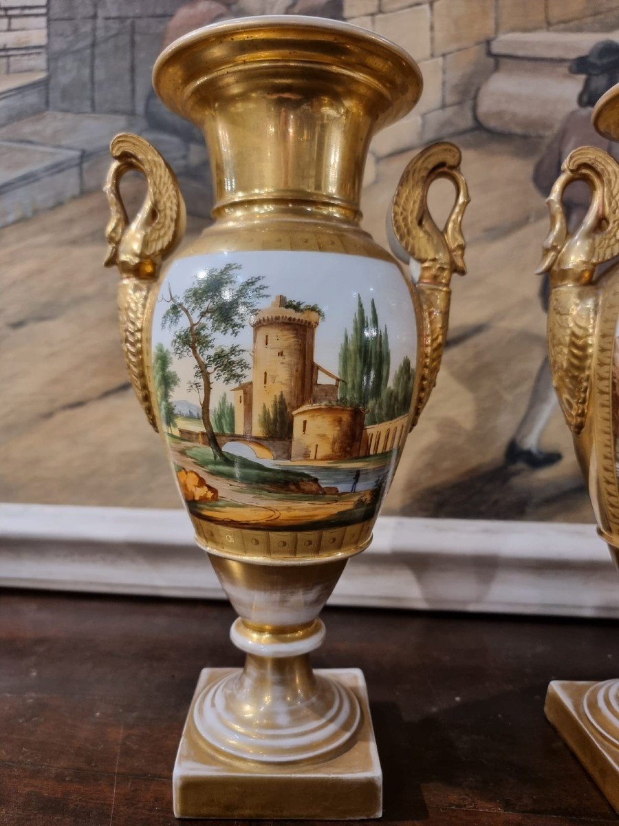 Beautiful Pair Of Porcelain Vases-photo-2