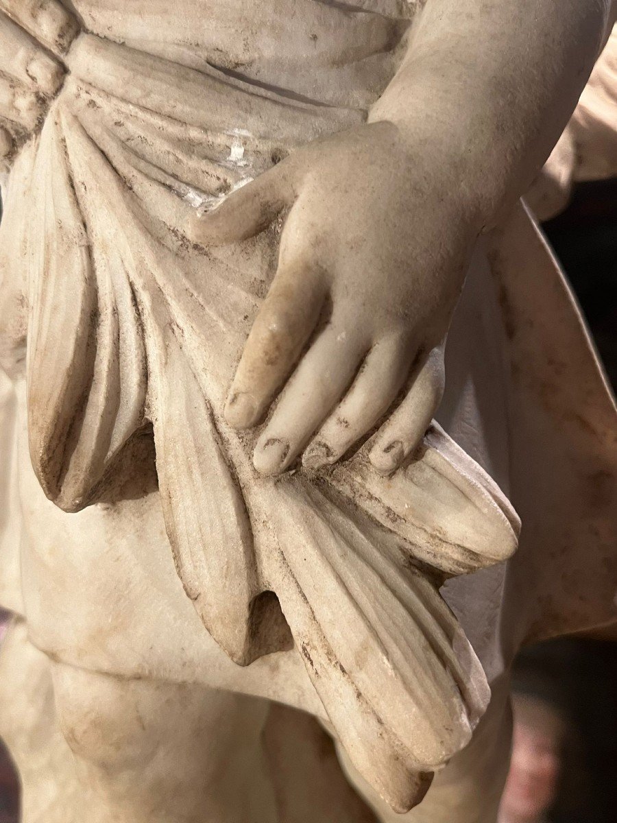 Marble Sculpture Of A Little Angel-photo-6