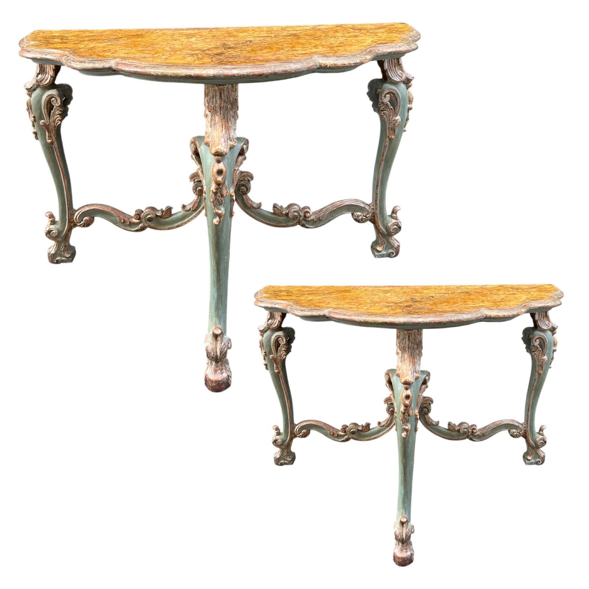 Paire de consoles demi-lune