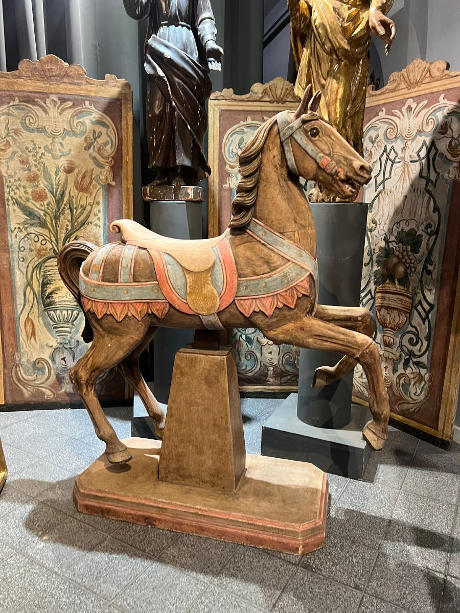 Large Horse In Polychrome Wood-photo-2