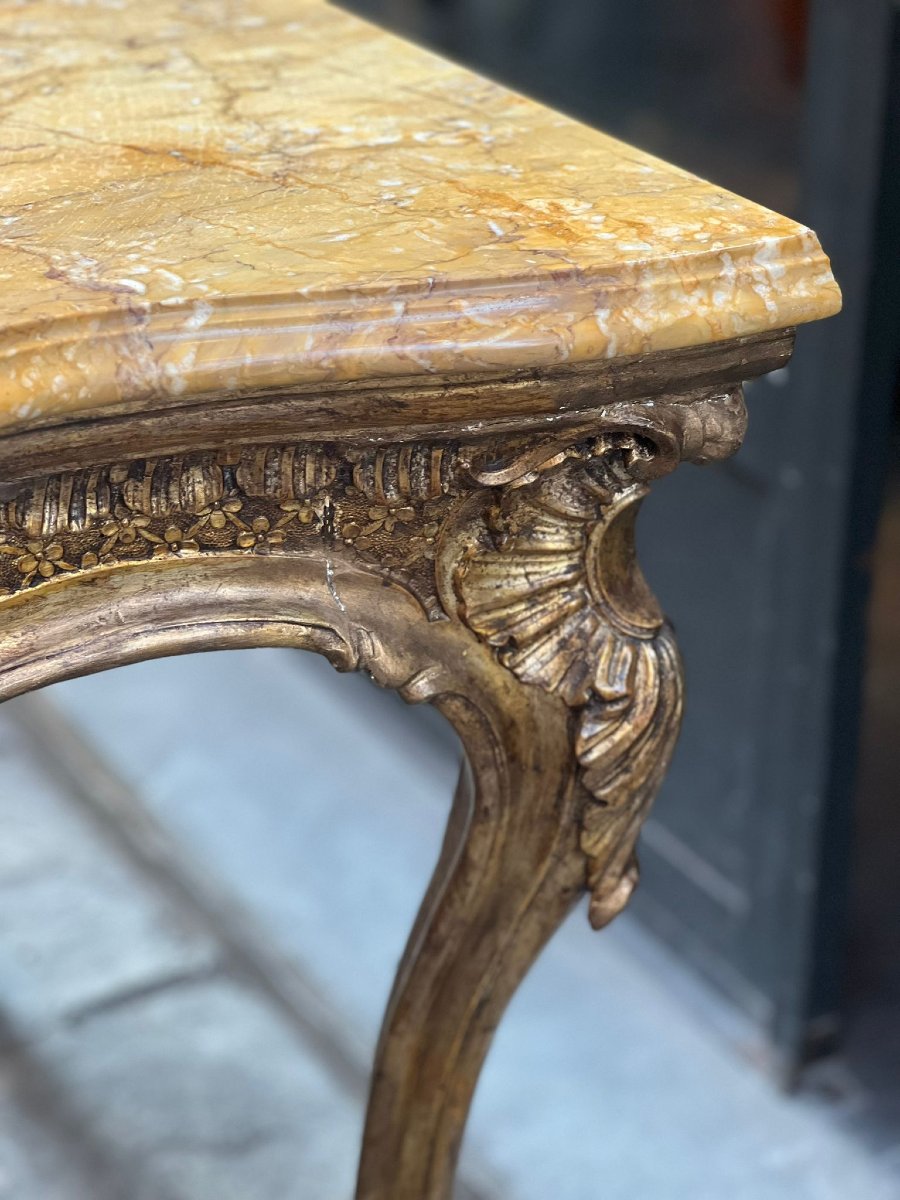 Console Rocaille en bois sculpté et doré-photo-2