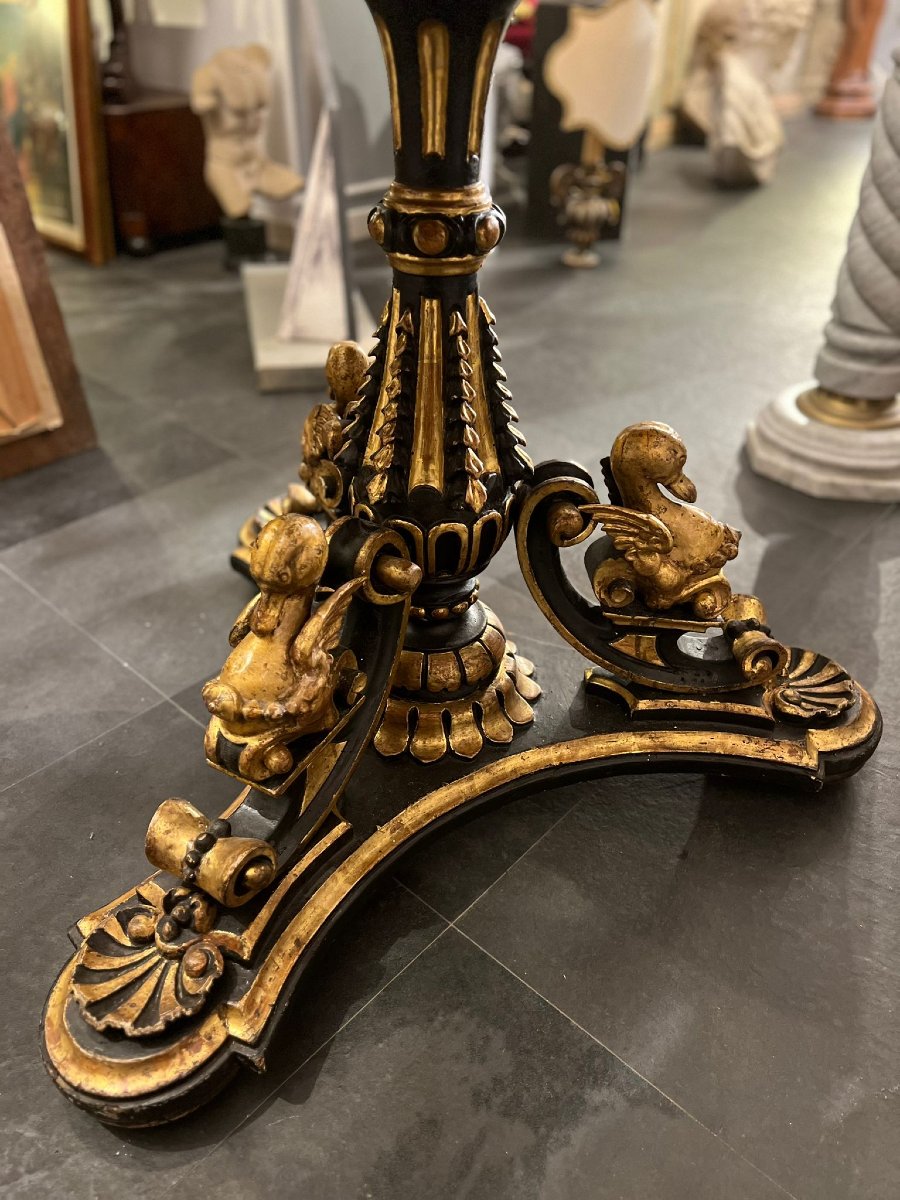 Center Table In Carved, Lacquered And Gilded Wood-photo-4