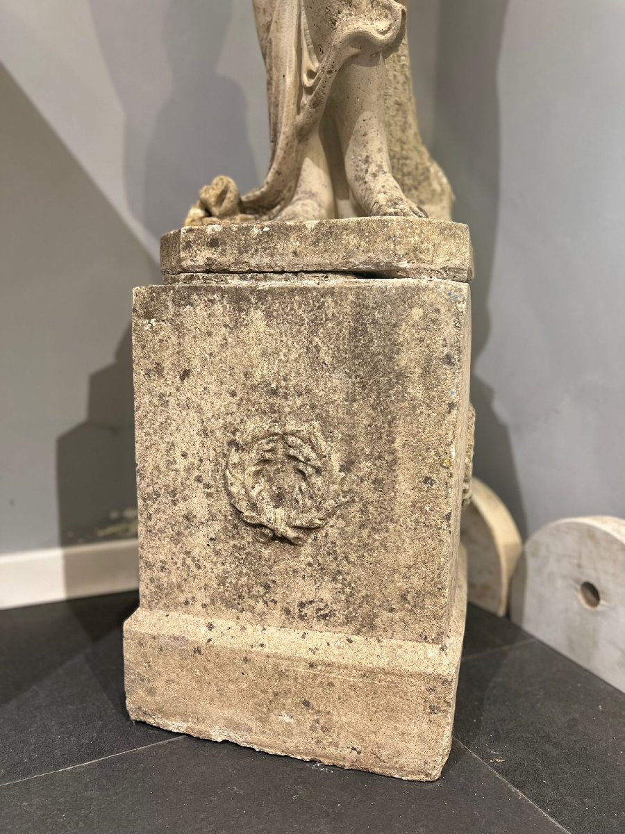 Sculpture Depicting A Female Figure-photo-1