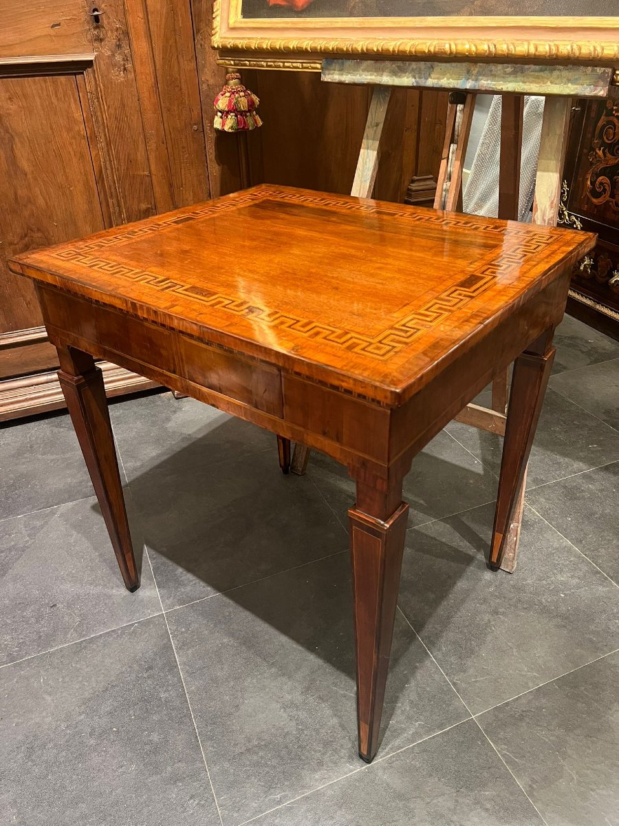 Louis XVI Coffee Table-photo-3