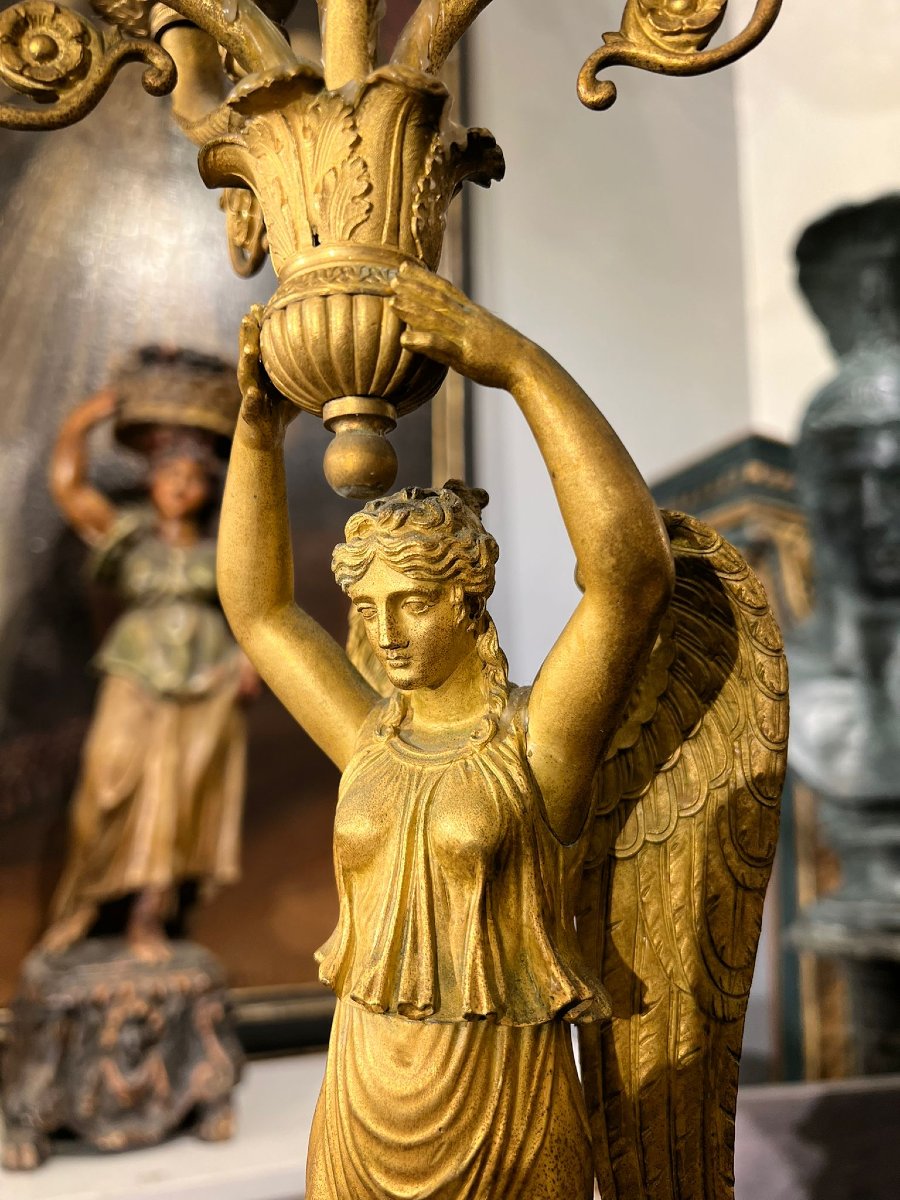 Paire de grands candélabres en bronze doré-photo-3