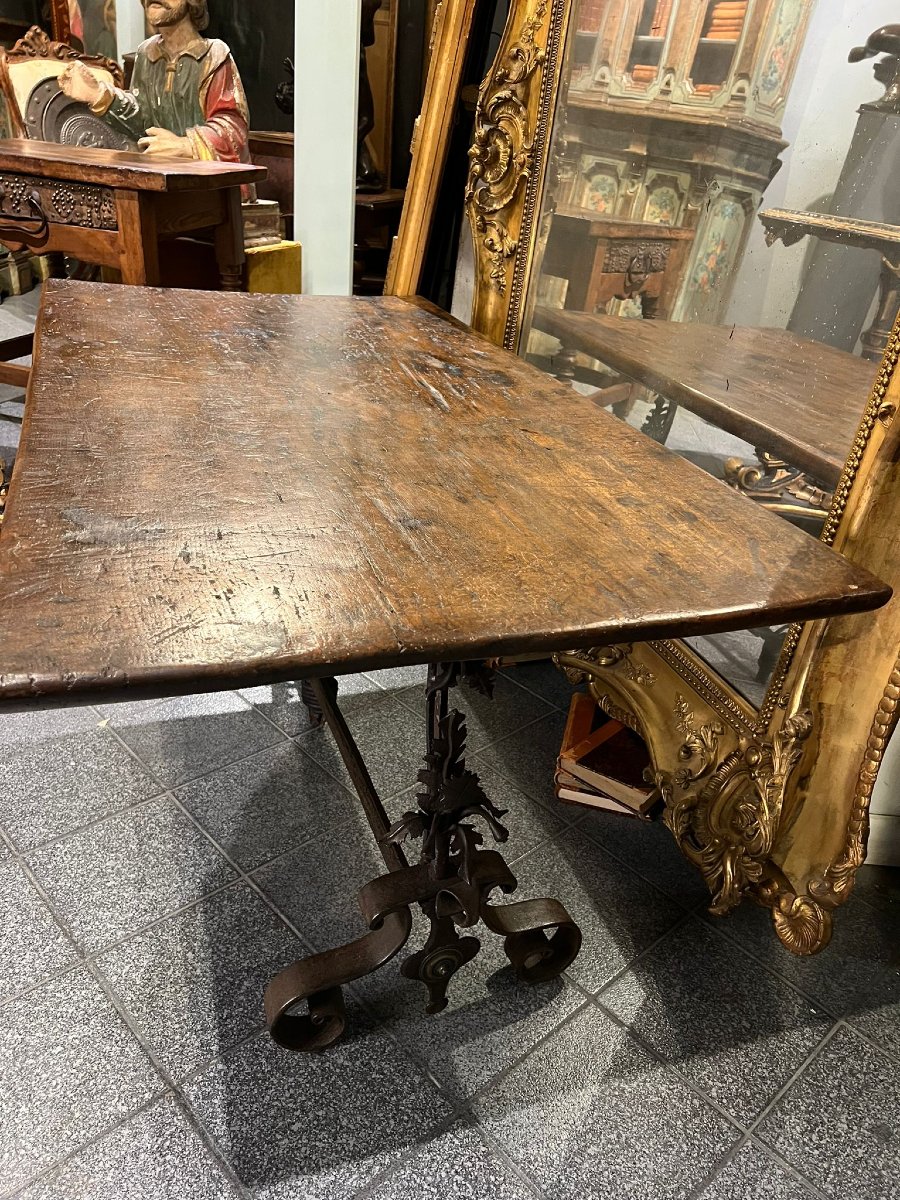 Table rectangulaire avec base en fer forgé-photo-3