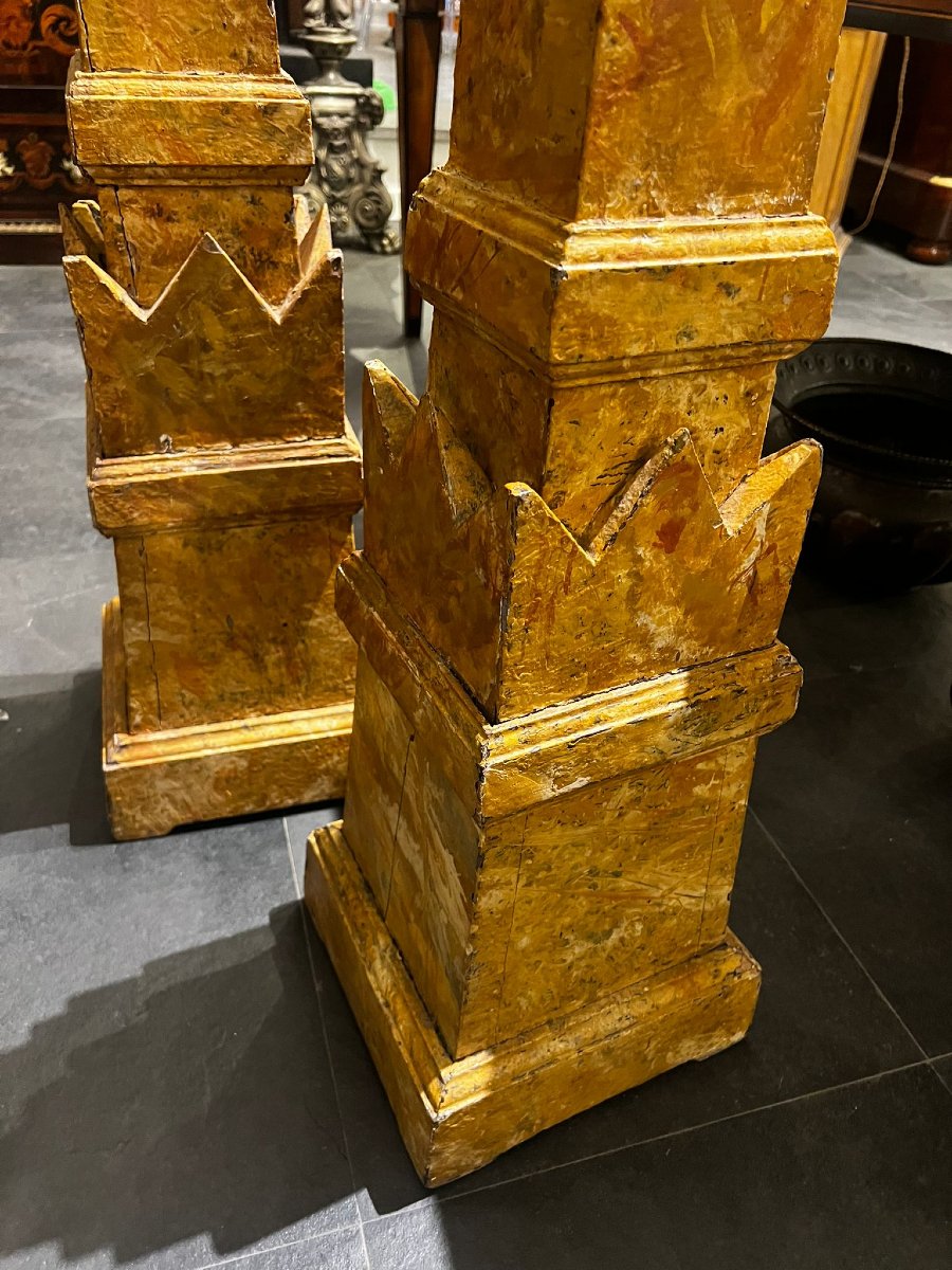 Pair Of Wooden Obelisks Painted To Look Like Marble-photo-2