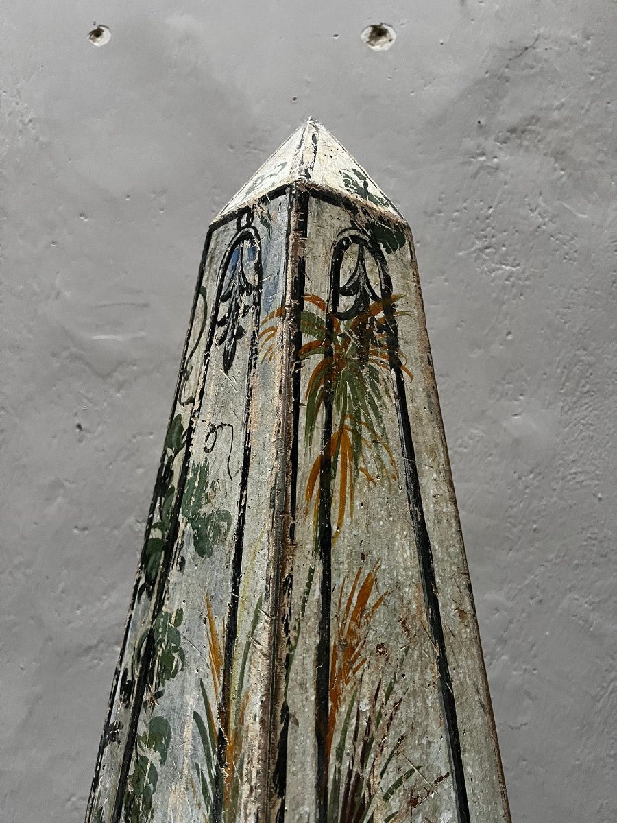 Pair Of Painted Wooden Obelisks-photo-3