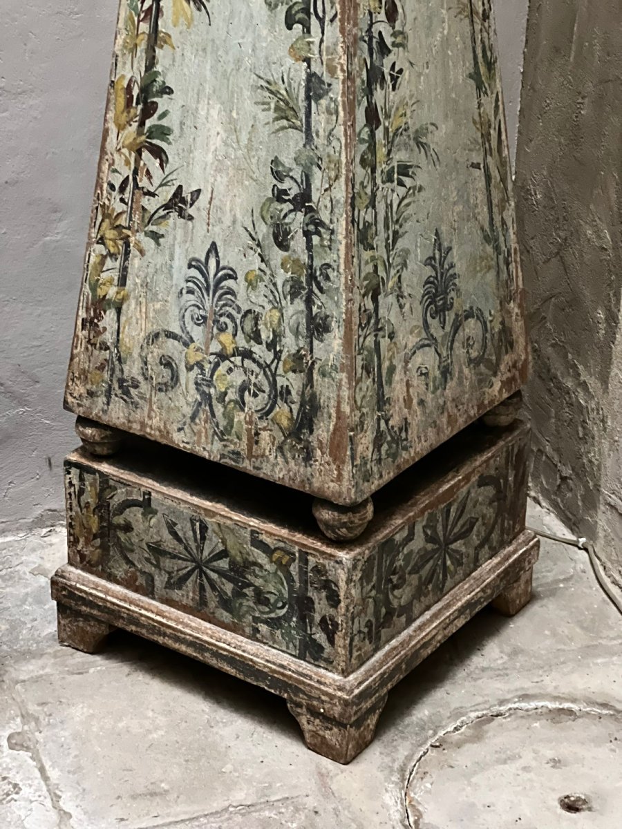 Pair Of Painted Wooden Obelisks-photo-7