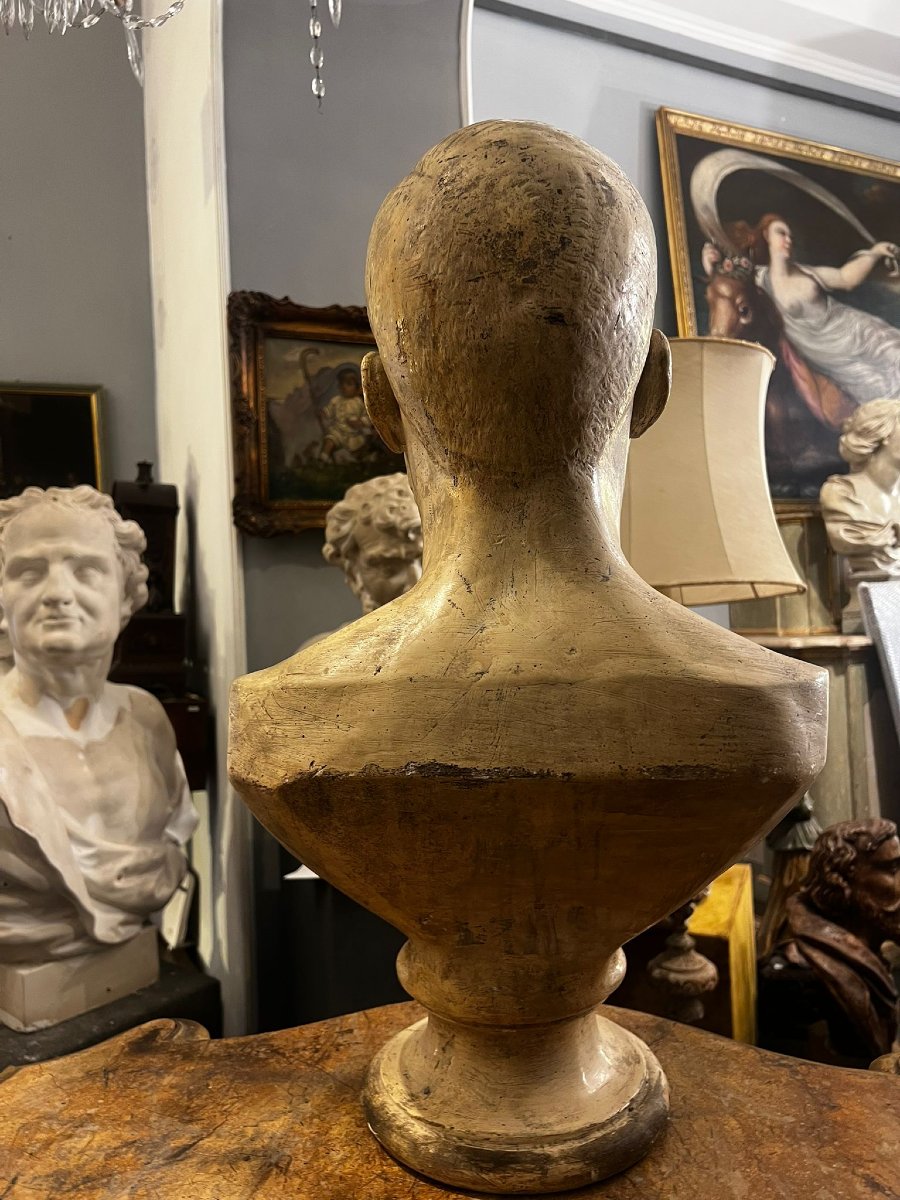 Male Bust In Plaster-photo-2