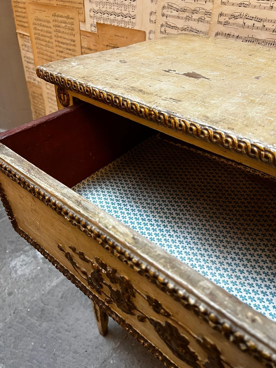 Wooden Chest Of Drawers -photo-1