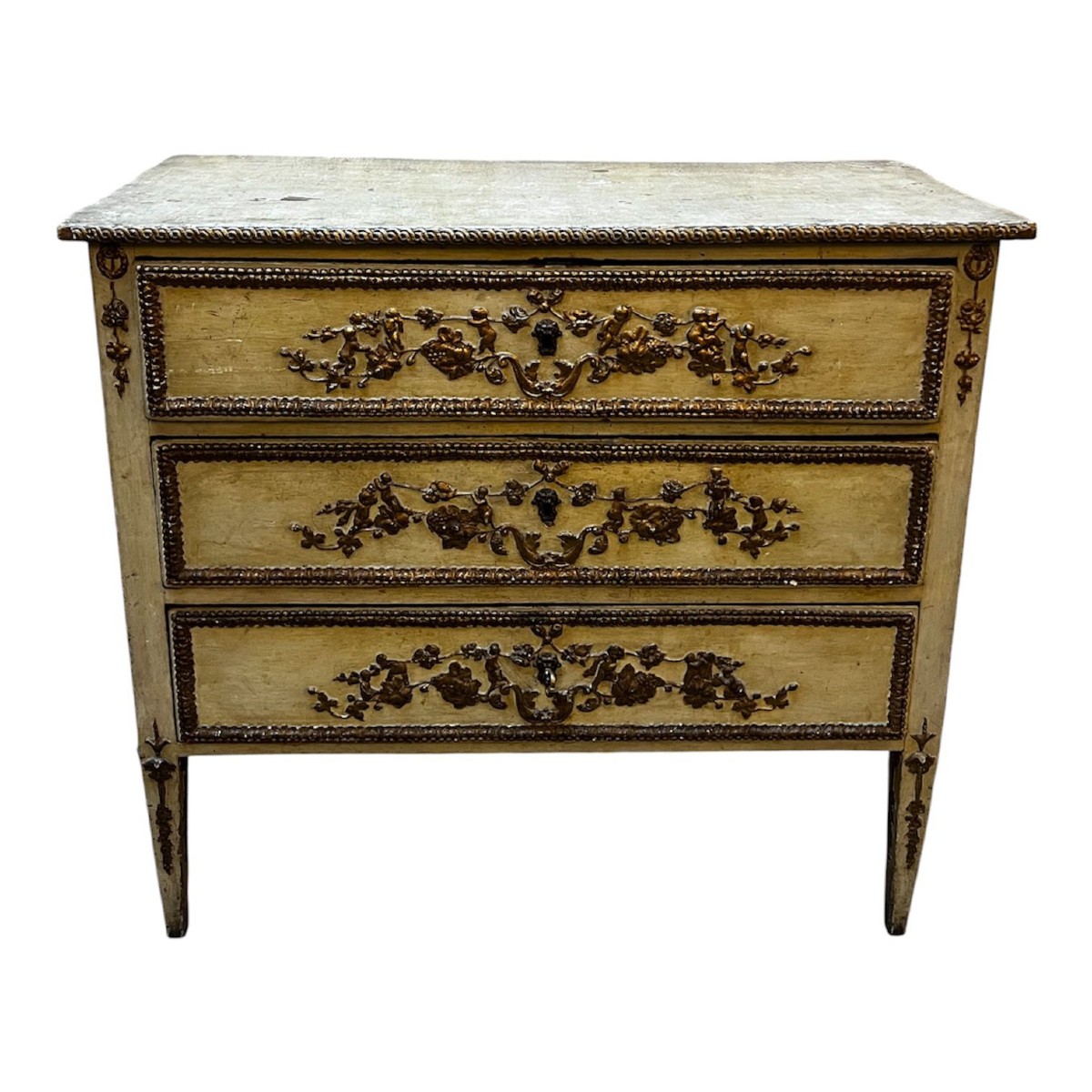 Wooden Chest Of Drawers 