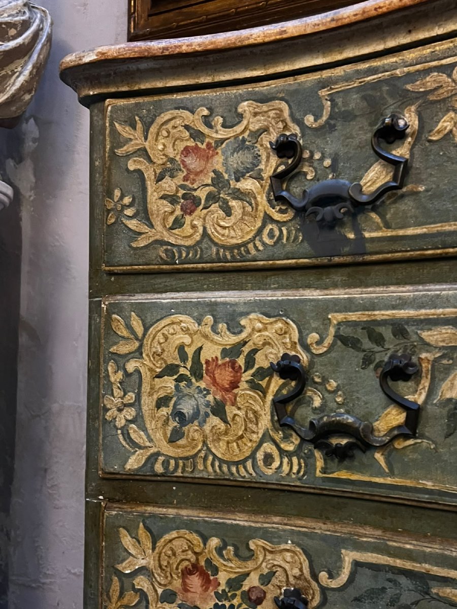 Painted Chest Of Drawers With Three Drawers-photo-4