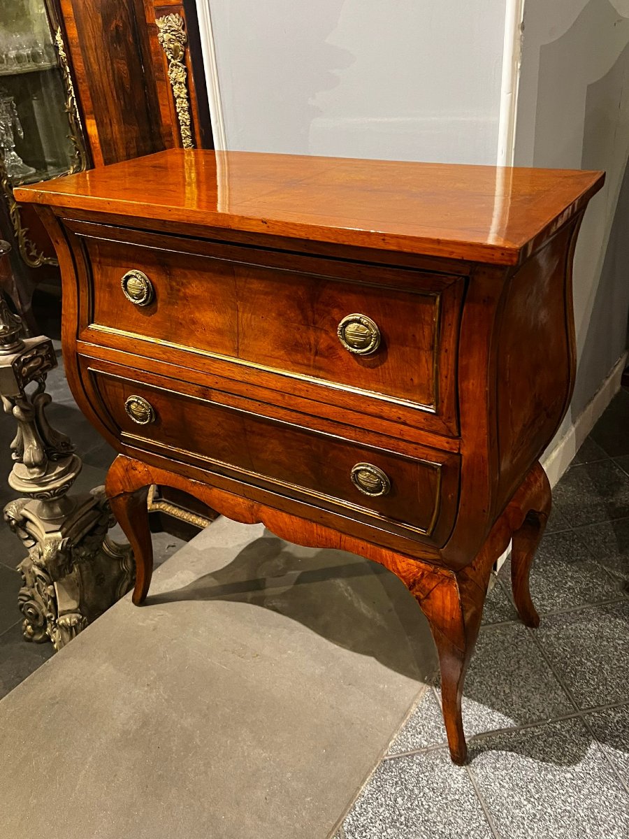 Louis XV-style Dresser-photo-2